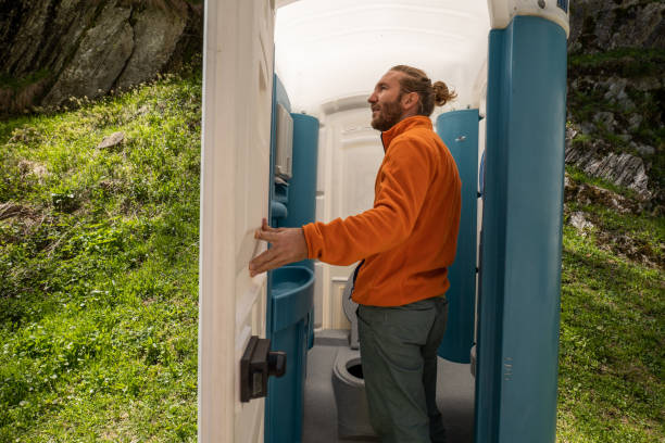 Best Wedding porta potty rental  in Iowa City, IA